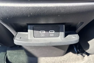 Vehicle Thumbnail 50