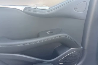 Vehicle Thumbnail 52