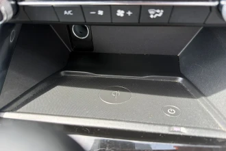 Vehicle Thumbnail 44
