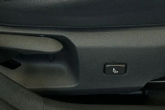 Vehicle Thumbnail 25