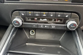 Vehicle Thumbnail 28