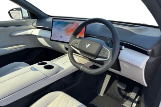 Vehicle Thumbnail 12