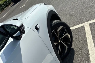 Vehicle Thumbnail 26