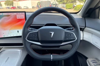 Vehicle Thumbnail 42