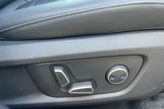 Vehicle Thumbnail 31