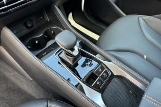 Vehicle Thumbnail 26