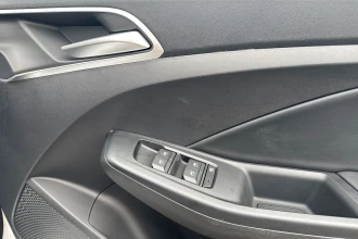Vehicle Thumbnail 23