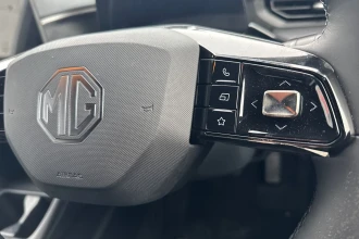 Vehicle Thumbnail 30
