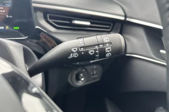 Vehicle Thumbnail 35