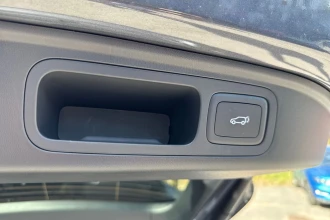 Vehicle Thumbnail 19
