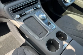 Vehicle Thumbnail 23
