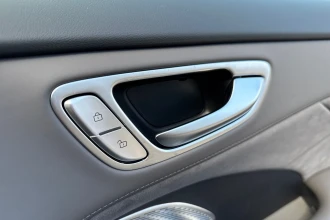 Vehicle Thumbnail 36