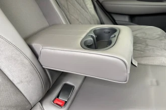 Vehicle Thumbnail 20