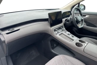 Vehicle Thumbnail 12