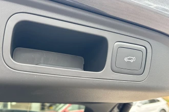 Vehicle Thumbnail 20