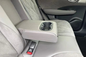 Vehicle Thumbnail 22