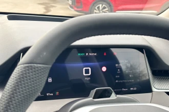 Vehicle Thumbnail 33