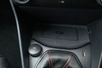 Vehicle Thumbnail 38