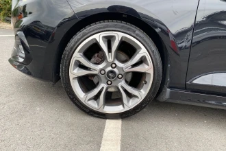 Vehicle Thumbnail 11