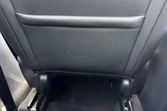 Vehicle Thumbnail 23