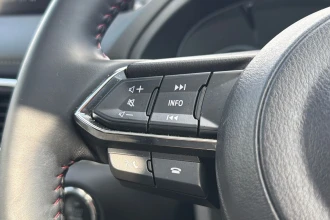 Vehicle Thumbnail 32