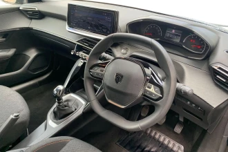 Vehicle Thumbnail 12