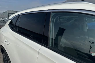 Vehicle Thumbnail 18