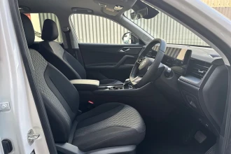 Vehicle Thumbnail 36