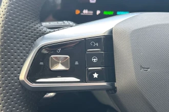 Vehicle Thumbnail 45