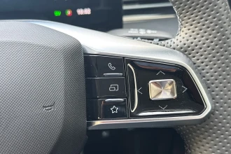 Vehicle Thumbnail 46