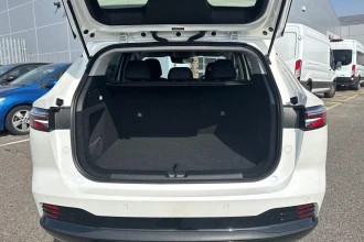 Vehicle Thumbnail 14