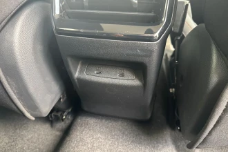 Vehicle Thumbnail 31