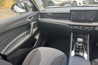 Vehicle Thumbnail 37