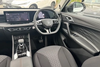 Vehicle Thumbnail 32