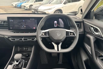 Vehicle Thumbnail 33