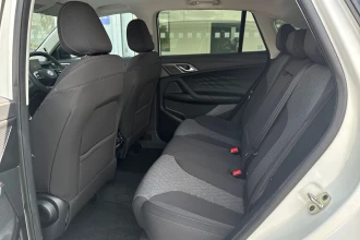 Vehicle Thumbnail 36