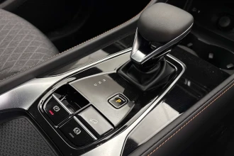 Vehicle Thumbnail 7