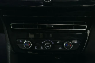 Vehicle Thumbnail 32