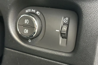 Vehicle Thumbnail 30