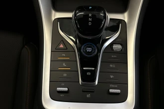 Vehicle Thumbnail 34