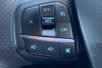 Vehicle Thumbnail 30