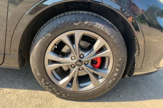 Vehicle Thumbnail 11