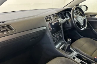 Vehicle Thumbnail 14