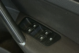 Vehicle Thumbnail 21