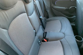 Vehicle Thumbnail 19