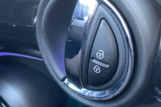 Vehicle Thumbnail 28
