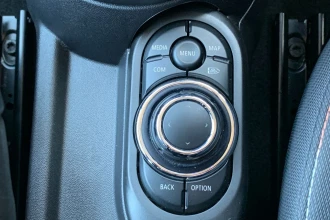Vehicle Thumbnail 39