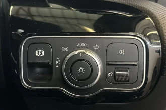 Vehicle Thumbnail 24