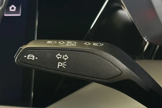 Vehicle Thumbnail 32