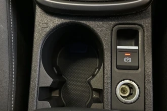 Vehicle Thumbnail 44